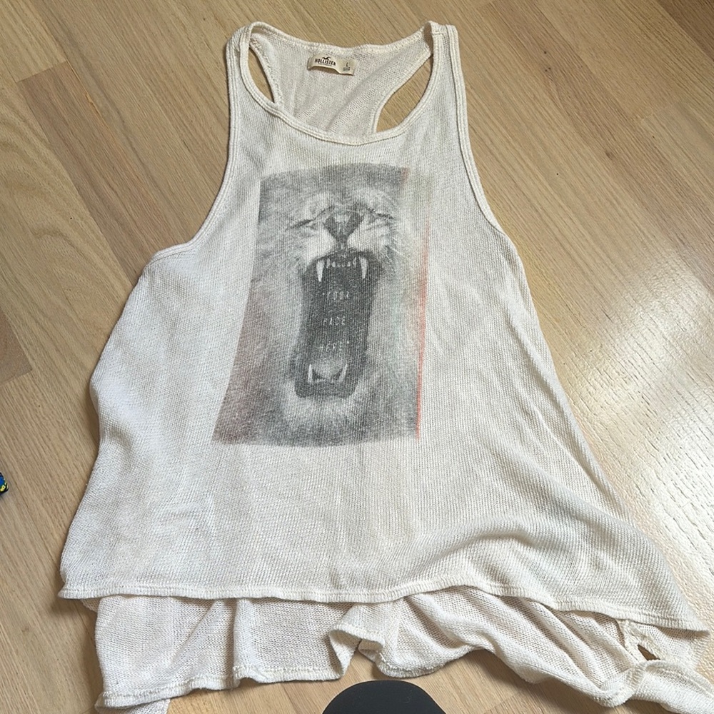 Hollister White Asymmetrical Graphic Tank Top